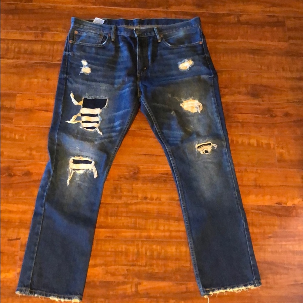 Levi’s 36x30 slim jeans